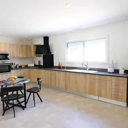 3 Bedroom Amazing In * Monteux